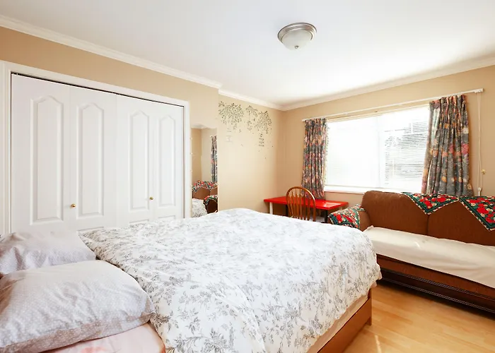 Guest house: Charming Family Hotel